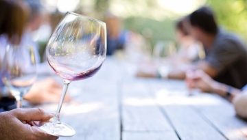wineglass-553467_640